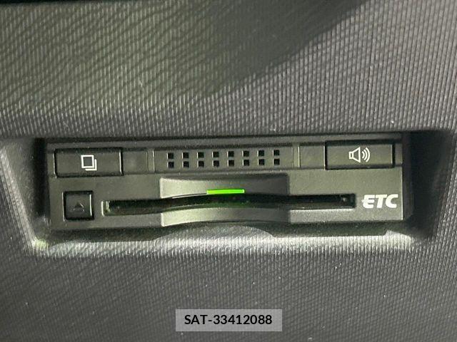 Toyota AQUA 2016-01 8523523-5
