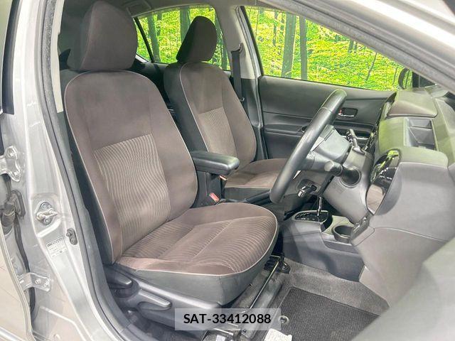 Toyota AQUA 2016-01 8523523-7