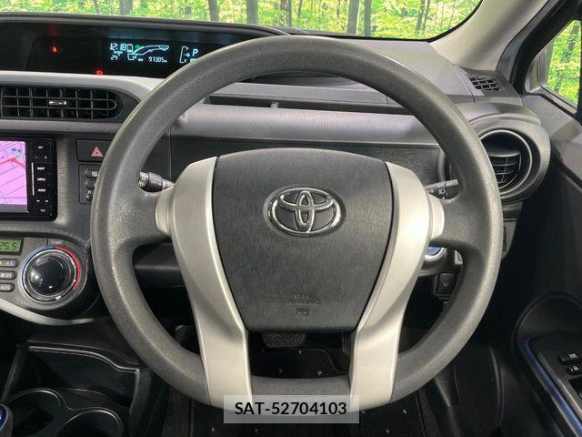Toyota AQUA 2014-04 8523533-10