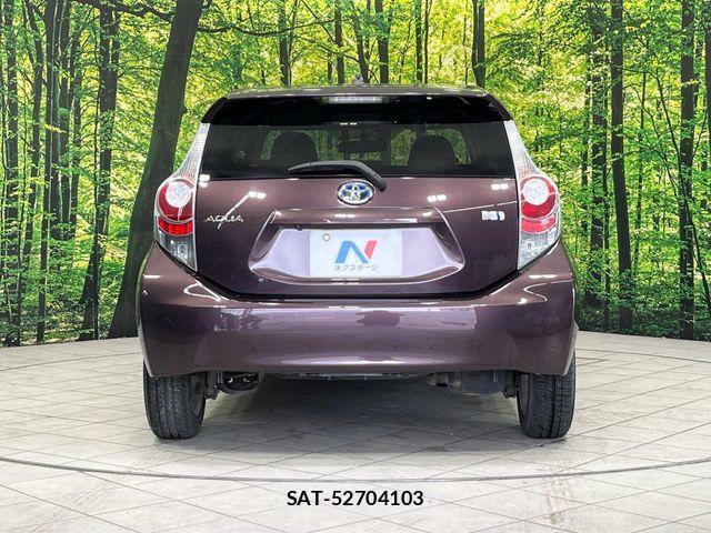 Toyota AQUA 2014-04 8523533-14