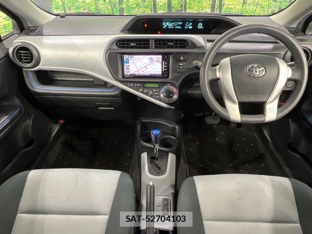 Toyota AQUA 2014-04 8523533-1