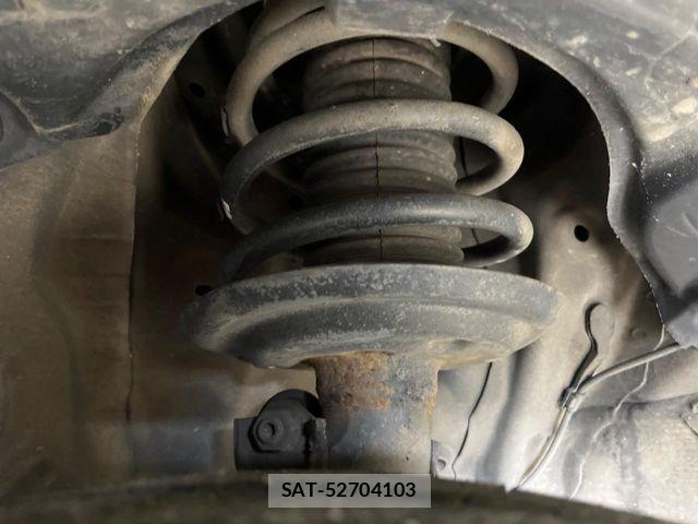 Toyota AQUA 2014-04 8523533-19
