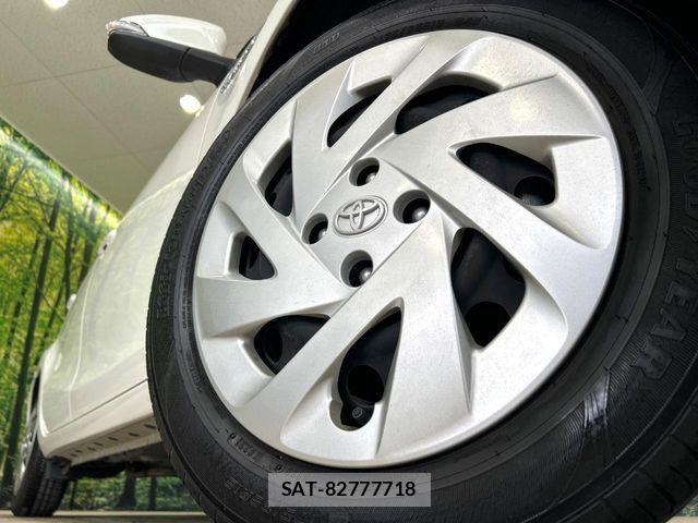 Toyota AQUA 2016-02 8523497-11