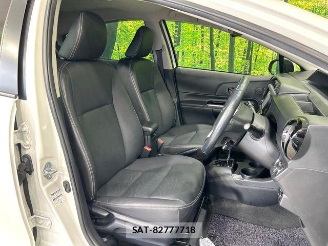 Toyota AQUA 2016-02 8523497-7