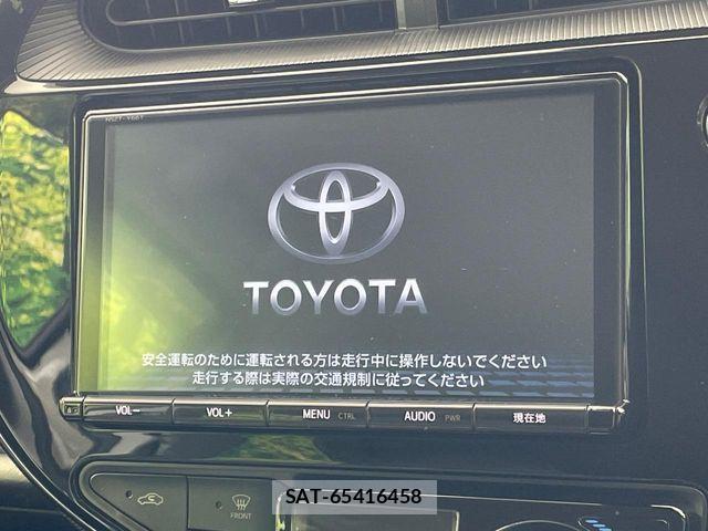 Toyota AQUA 2017-10 8523487-3