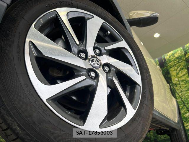 Toyota AQUA 2018-06 8528522-9