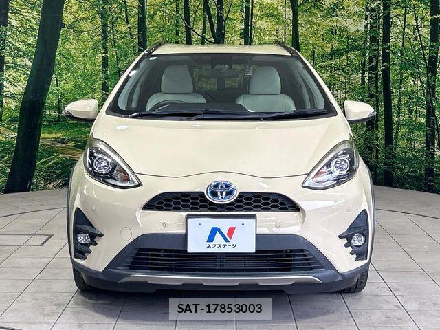 Toyota AQUA 2018-06 8528522-13