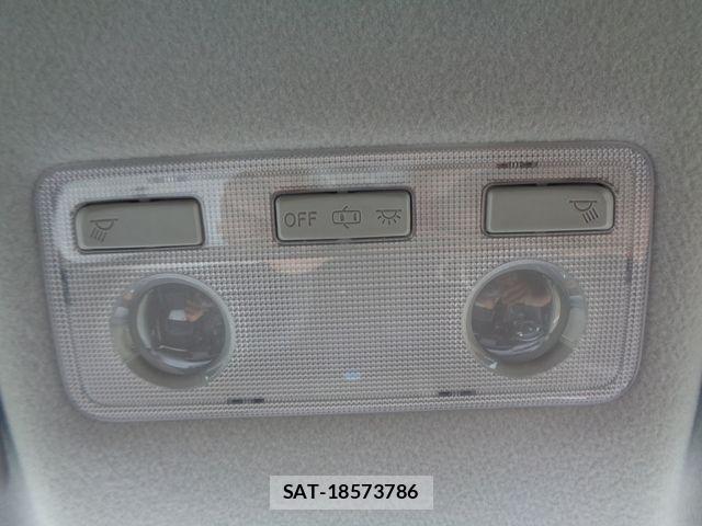 Toyota AQUA 2013-09 8523541-25