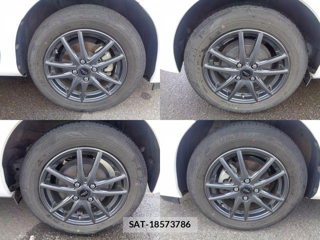 Toyota AQUA 2013-09 8523541-7