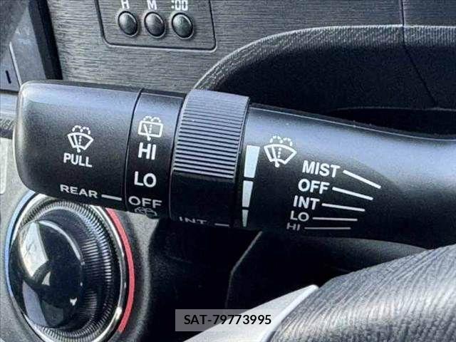 Toyota AQUA 2013-06 8523540-25