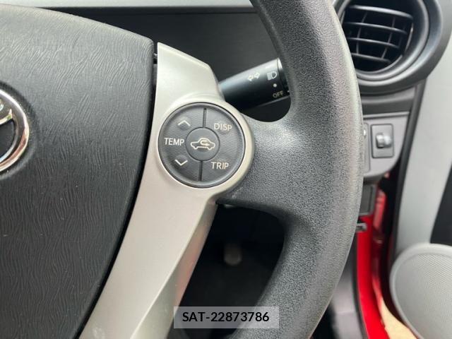 Toyota AQUA 2012-09 8523545-14