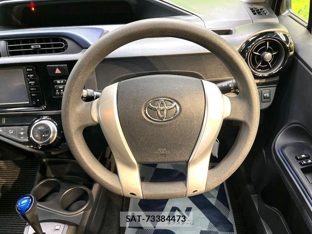 Toyota AQUA 2016-09 8523524-10