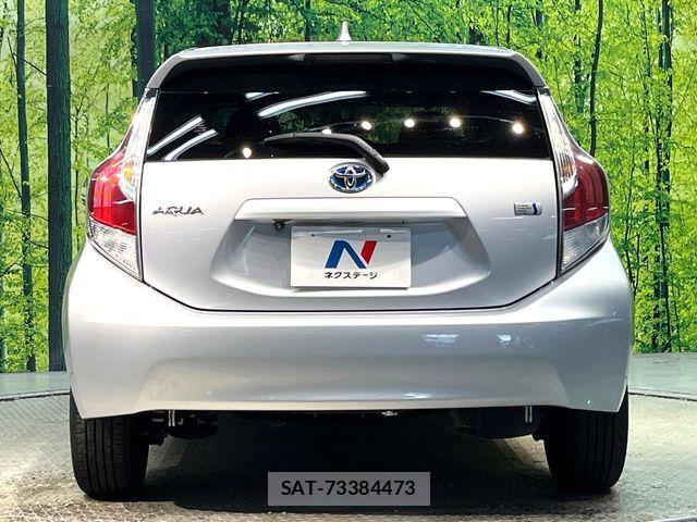 Toyota AQUA 2016-09 8523524-14