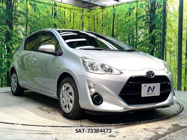 Toyota AQUA 2016-09 8523524-15