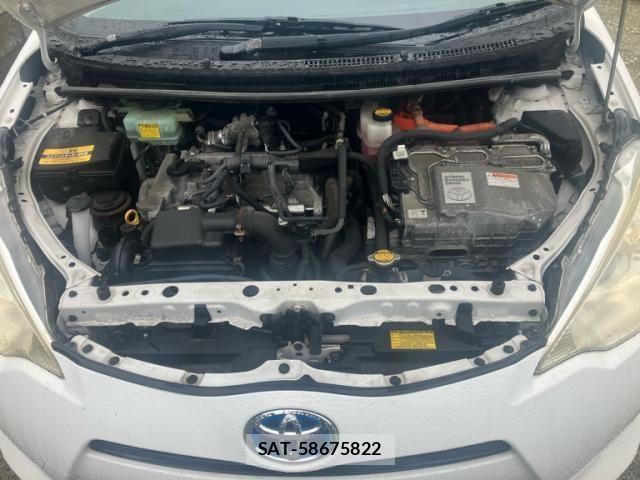 Toyota AQUA 2013-03 8523553-16