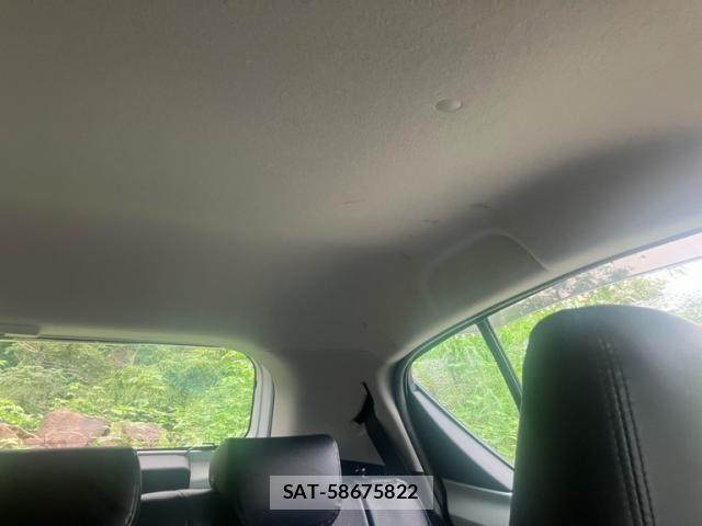 Toyota AQUA 2013-03 8523553-25
