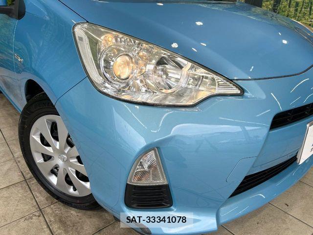 Toyota AQUA 2012-07 8523536-11