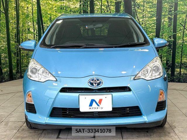 Toyota AQUA 2012-07 8523536-13