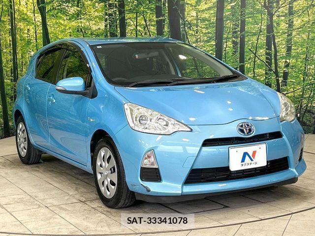 Toyota AQUA 2012-07 8523536-15