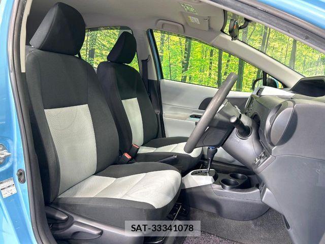 Toyota AQUA 2012-07 8523536-7