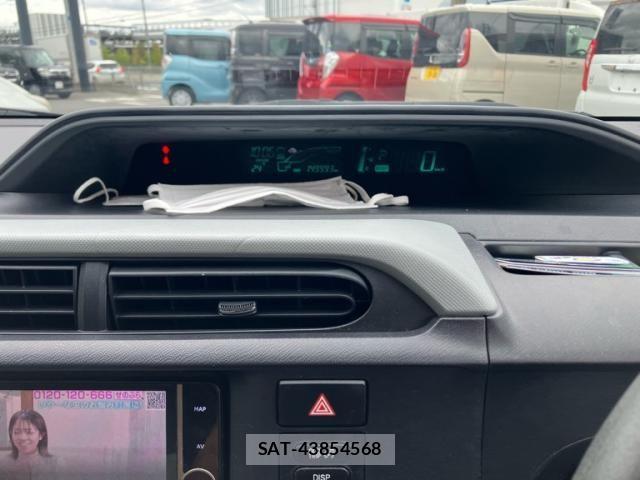 Toyota AQUA 2013-04 8523549-19