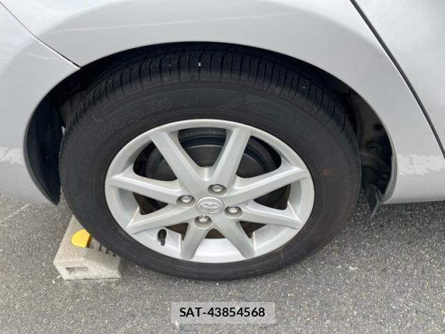 Toyota AQUA 2013-04 8523549-4
