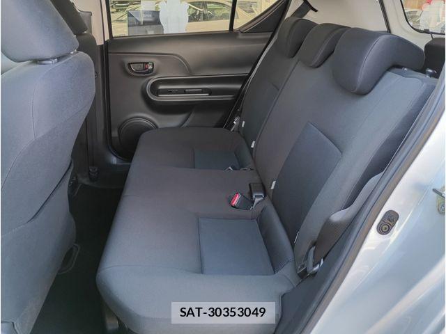 Toyota AQUA 2021-07 8523498-11