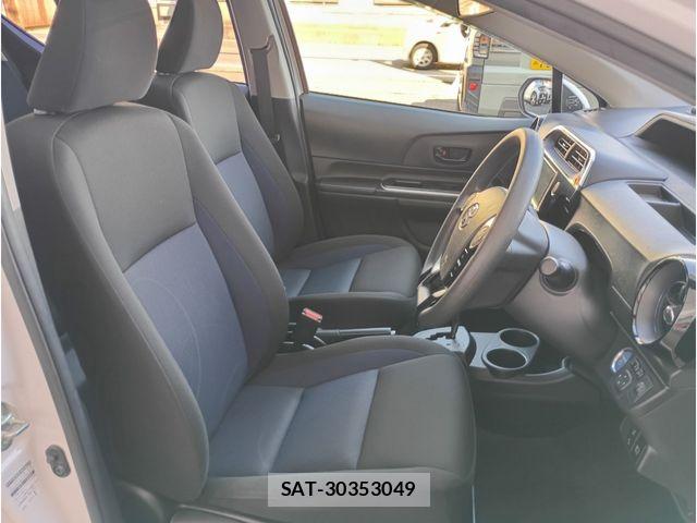 Toyota AQUA 2021-07 8523498-12