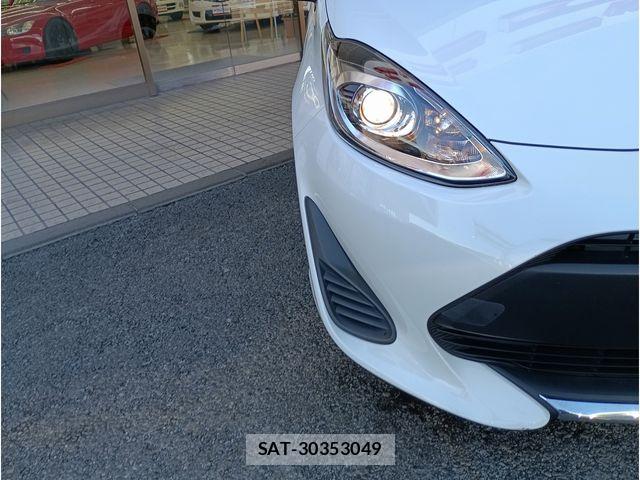 Toyota AQUA 2021-07 8523498-3