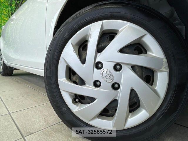 Toyota AQUA 2015-05 8523534-12