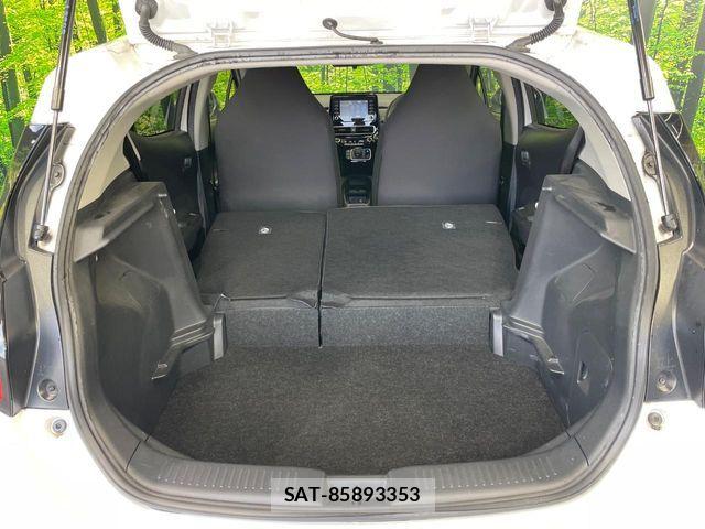 Toyota AQUA 2023-07 8561118-9