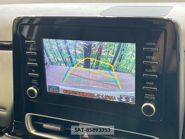 Toyota AQUA 2023-07 8561118-5
