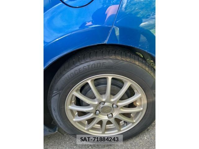 Toyota AQUA 2013-08 8561146-9