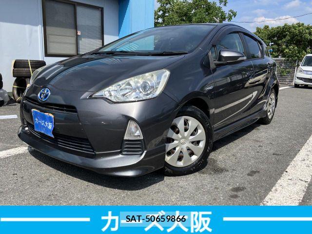 Toyota AQUA 2016-01 8561141-0