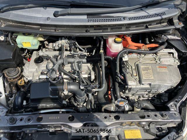 Toyota AQUA 2016-01 8561141-9