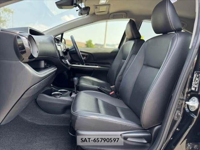 Toyota AQUA 2017-12 8561120-16