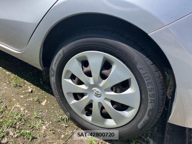 Toyota AQUA 2013-09 8561142-12