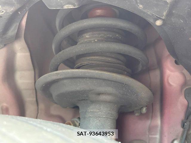 Toyota AQUA 2014-12 8561139-19