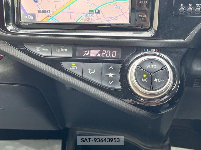 Toyota AQUA 2014-12 8561139-5