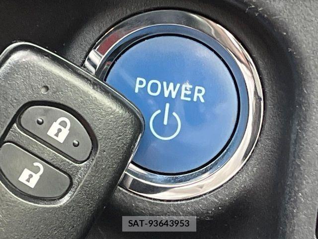 Toyota AQUA 2014-12 8561139-6