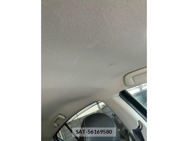 Toyota AQUA 2015-03 8561137-10