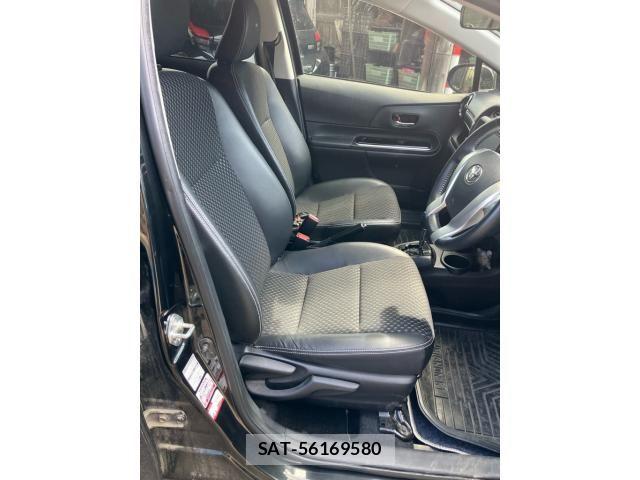 Toyota AQUA 2015-03 8561137-14
