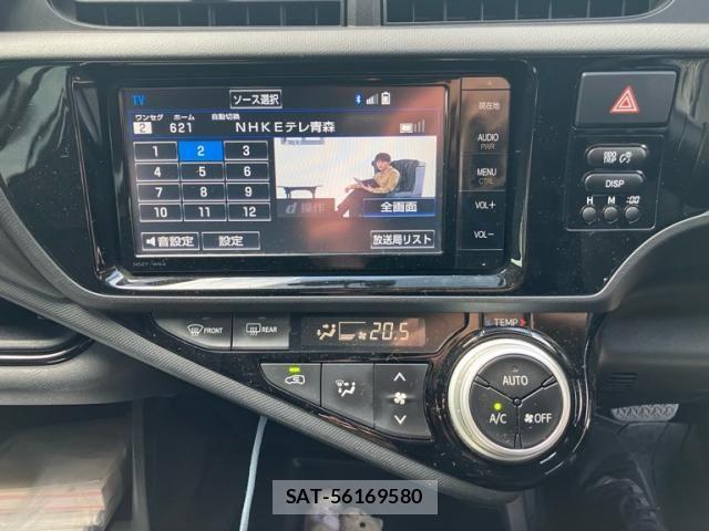 Toyota AQUA 2015-03 8561137-23