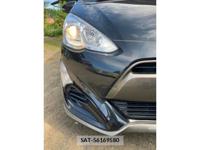 Toyota AQUA 2015-03 8561137-5