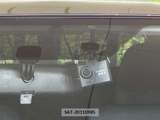 Toyota AQUA 2015-09 8561132-4