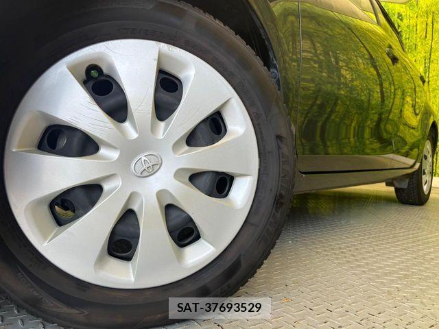 Toyota AQUA 2016-04 8561131-12