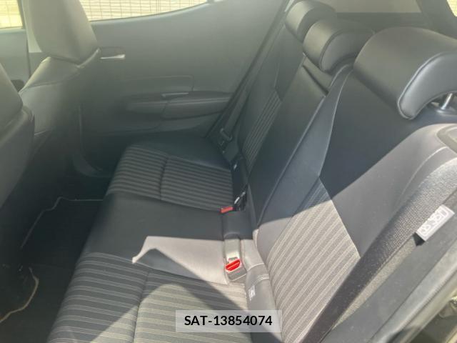 Toyota AQUA 2022-01 8561119-11