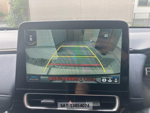 Toyota AQUA 2022-01 8561119-17