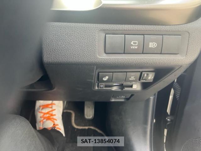 Toyota AQUA 2022-01 8561119-22