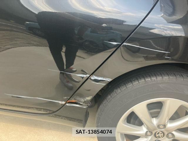 Toyota AQUA 2022-01 8561119-25